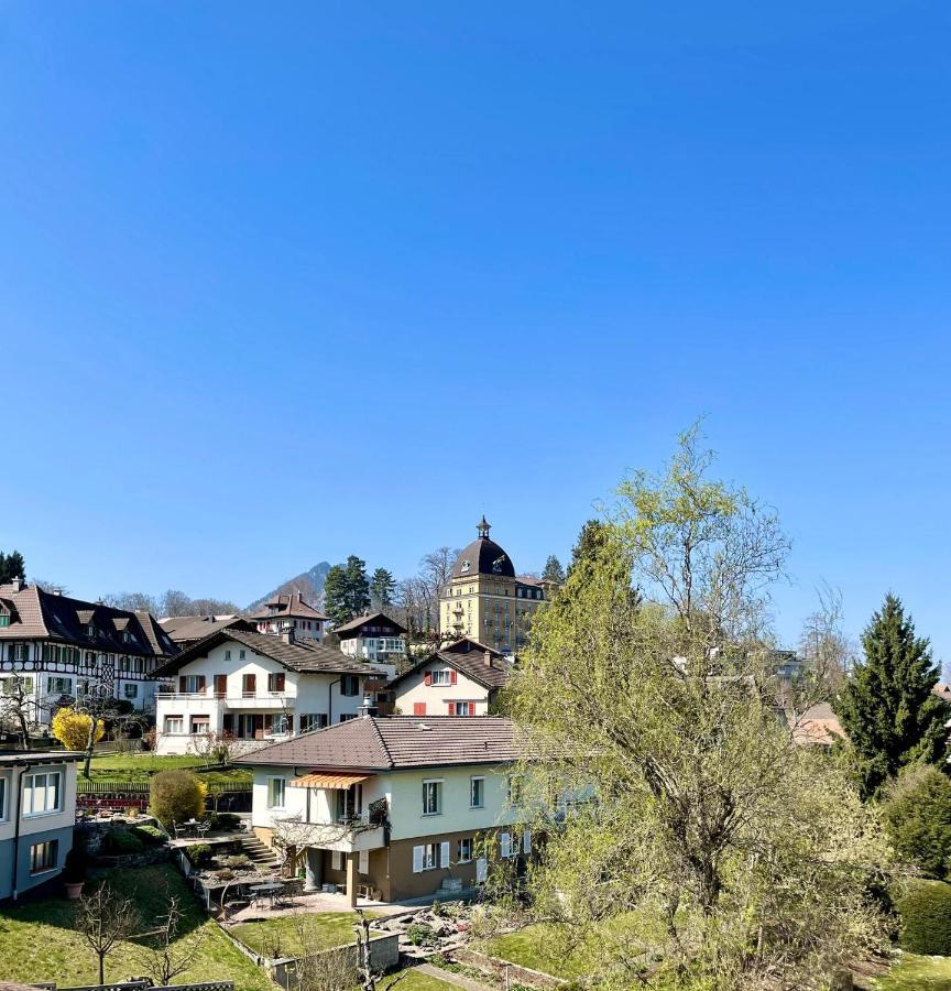 Studio Bahnhof Spiez Appartamento Esterno foto