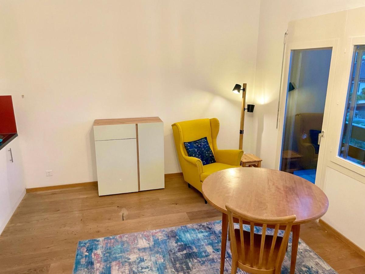 Studio Bahnhof Spiez Appartamento Esterno foto